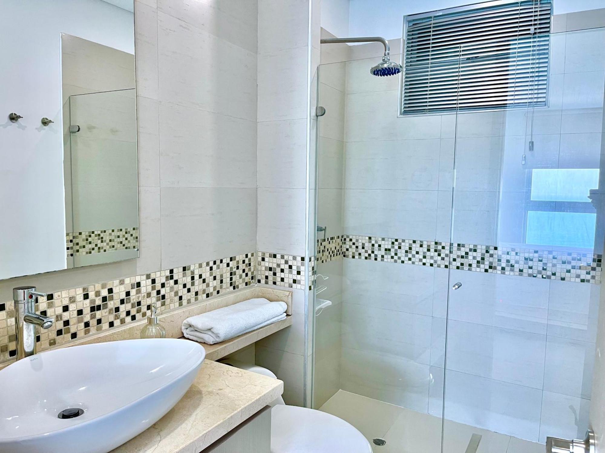 By Calamari Homes - Palmetto Beach 2504 Bocagrande Cartagena ภายนอก รูปภาพ